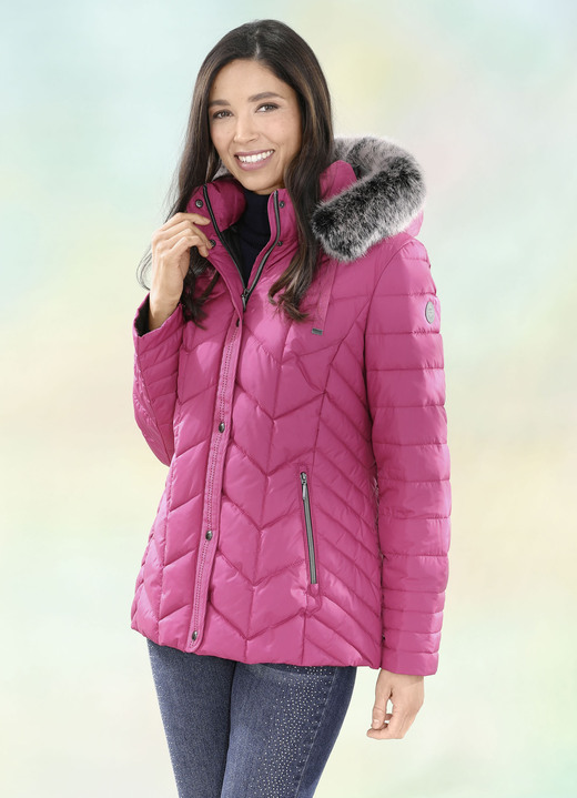 Winterjacken - Jacke mit abnehmbarer Kapuze, in Größe 034 bis 052, in Farbe FUCHSIA Ansicht 1