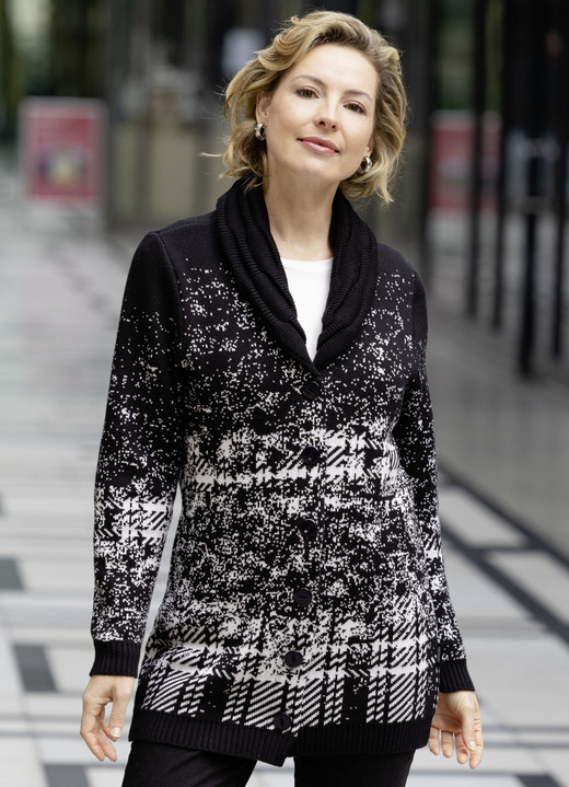 Strickjacken - Strickjacke in Jacquard-Dessin, in Größe 038 bis 054, in Farbe SCHWARZ-WEISS Ansicht 1