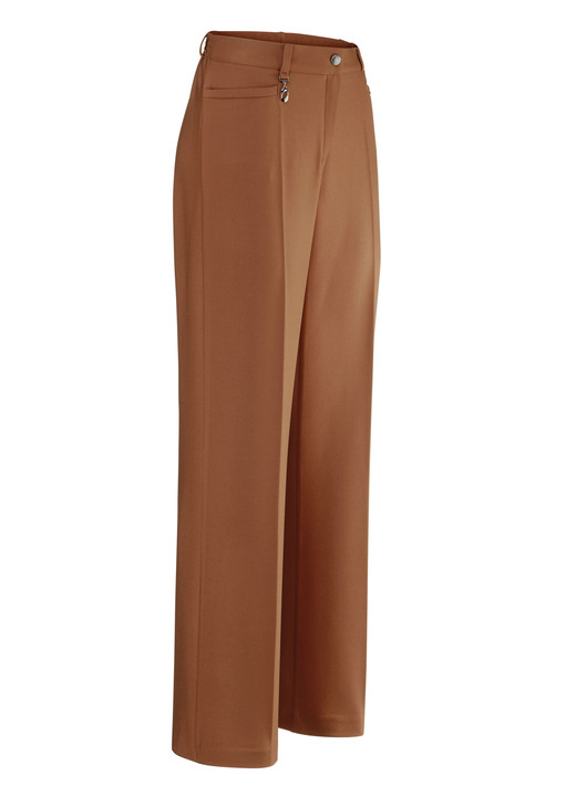 Hosen mit Knopf- und Reissverschluss - Elegante Hose mit apartem Zieranhänger, in Größe 019 bis 054, in Farbe COGNAC Ansicht 1